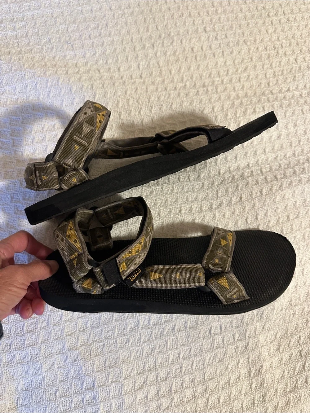 Men’s size 10 TEVA Sandals with Patterned Straps -olive, grey and gold
